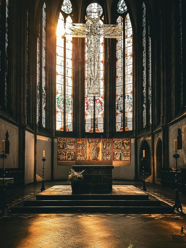 Corporate Worship and Personal Devotion: Why You Need Both